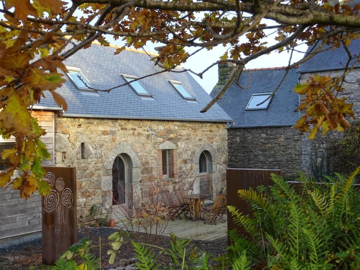 Gites Du Herisson Begard ภายนอก รูปภาพ